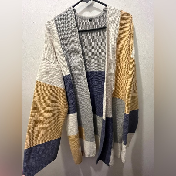 Colorblock Open Front Cardigan - Picture 3 of 4
